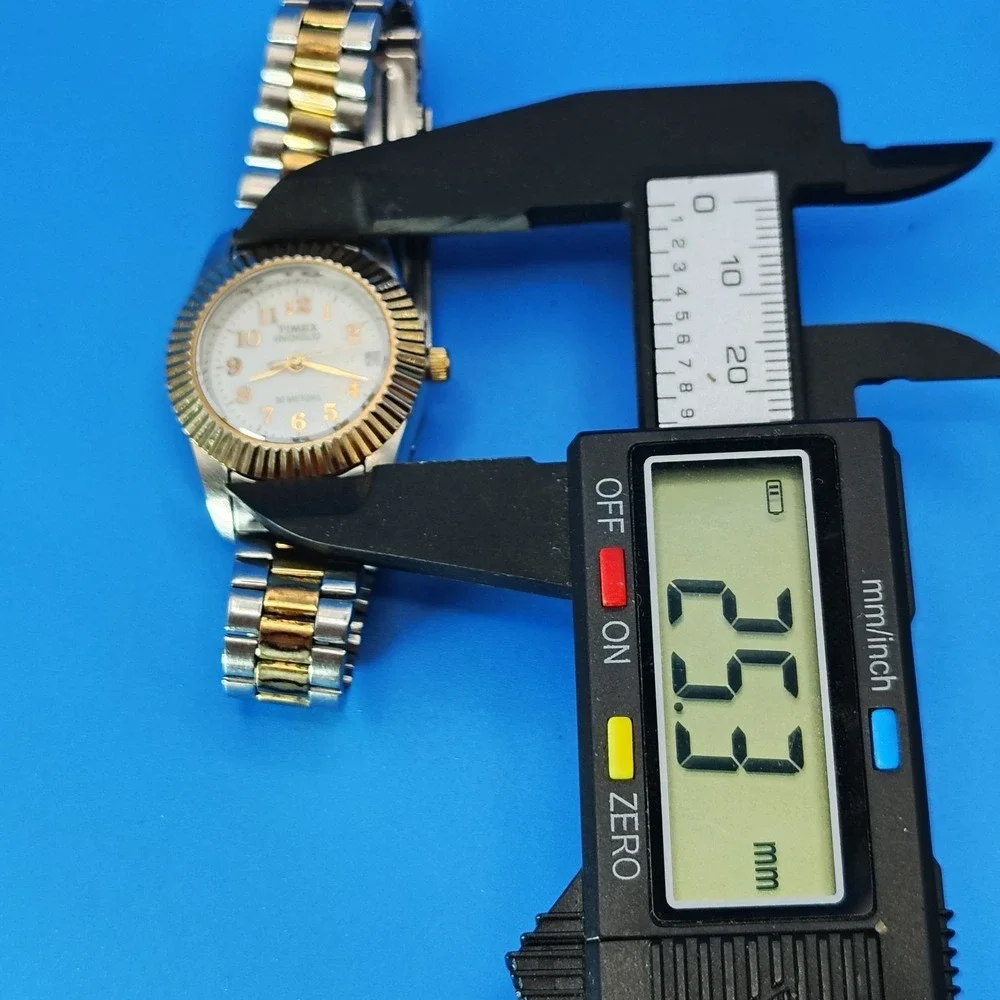 Vintage 2001 Timex Indiglo Presidential Date 25mm Women's Two Tone‎ Quartz Watch